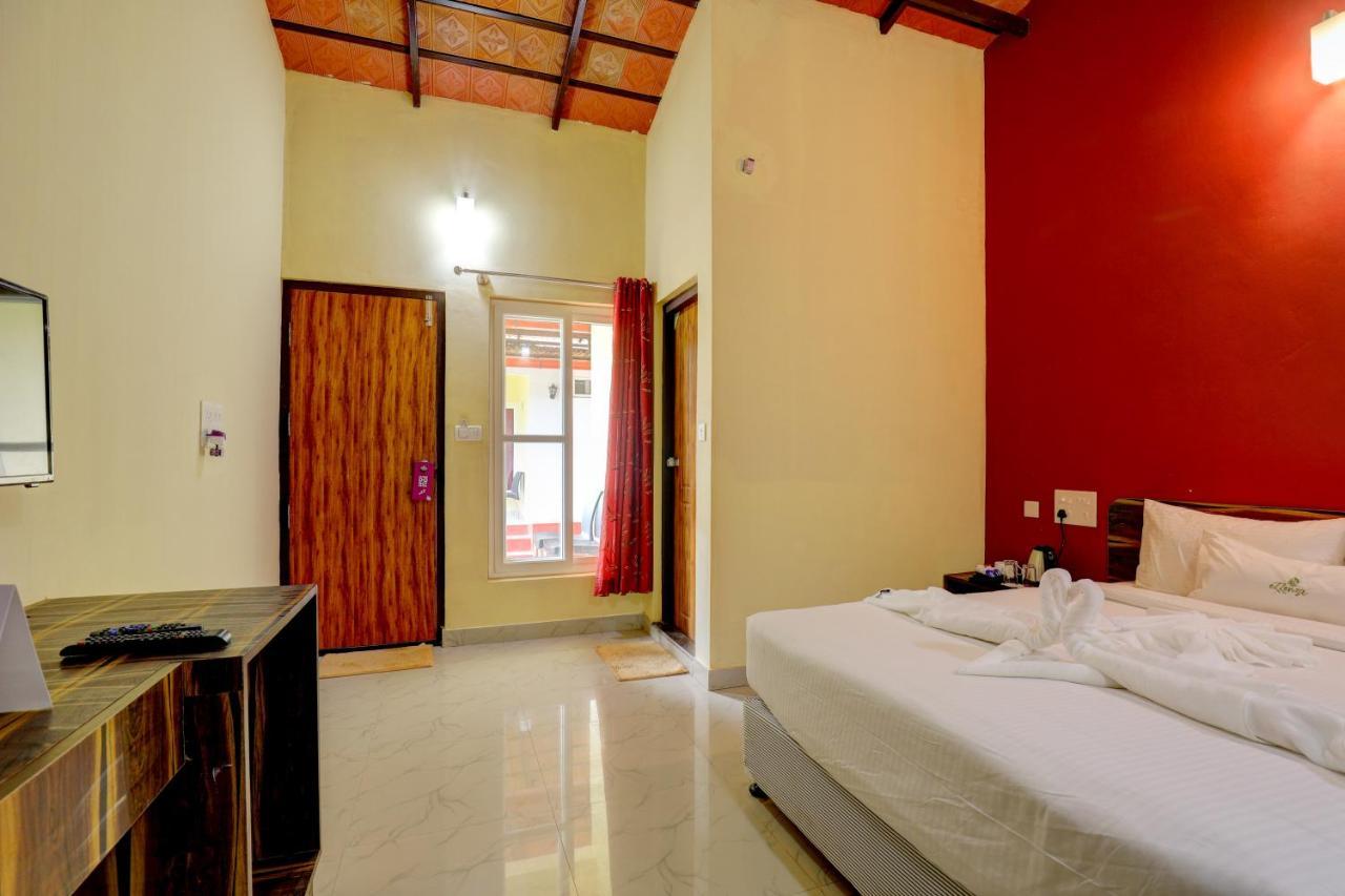 Ezzenza Areca Resort Madikeri Exteriör bild