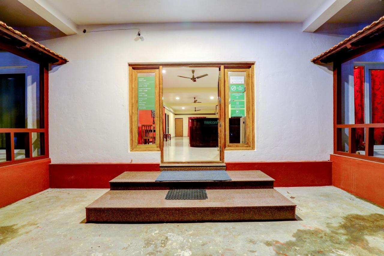 Ezzenza Areca Resort Madikeri Exteriör bild