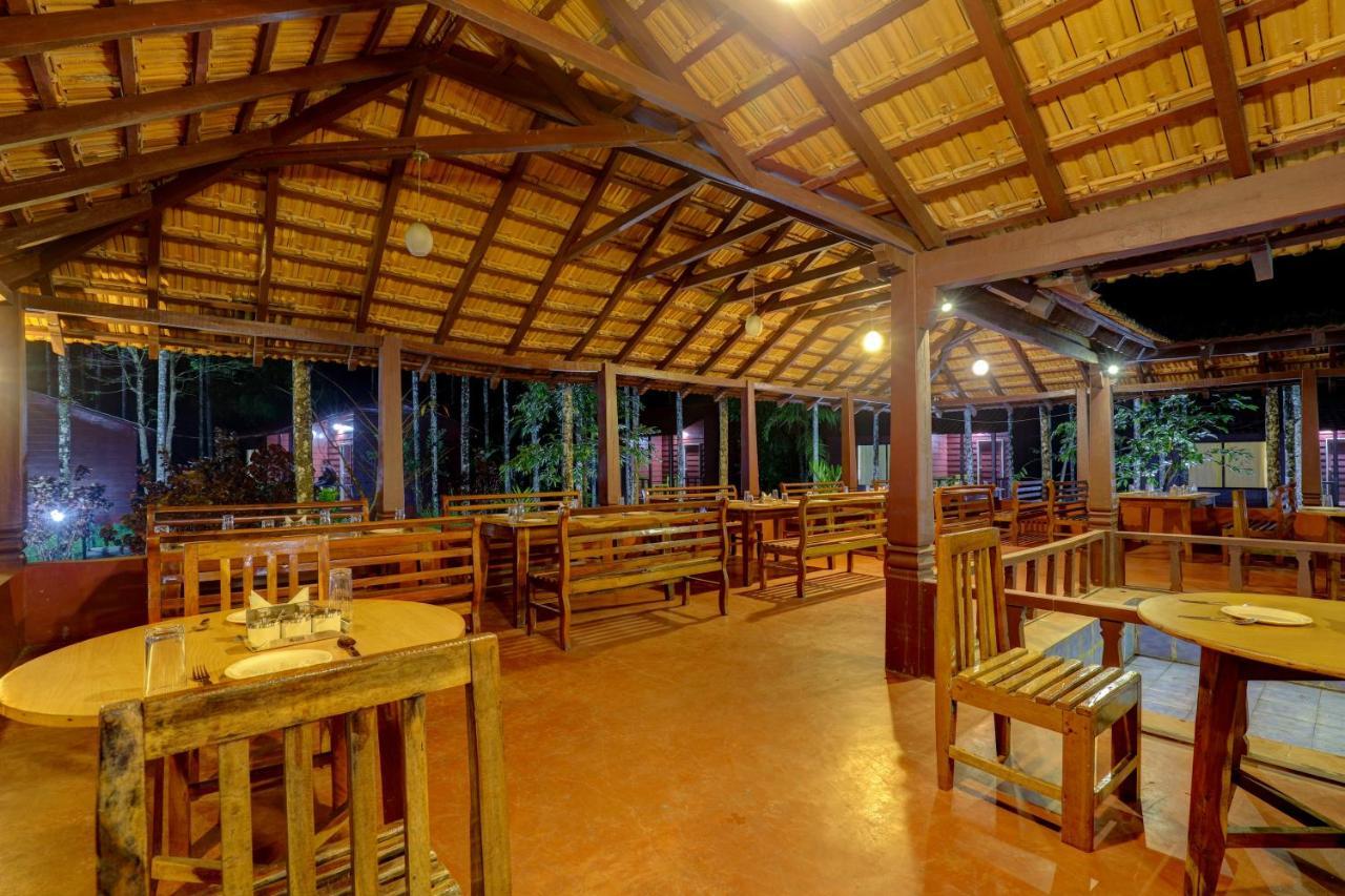 Ezzenza Areca Resort Madikeri Exteriör bild