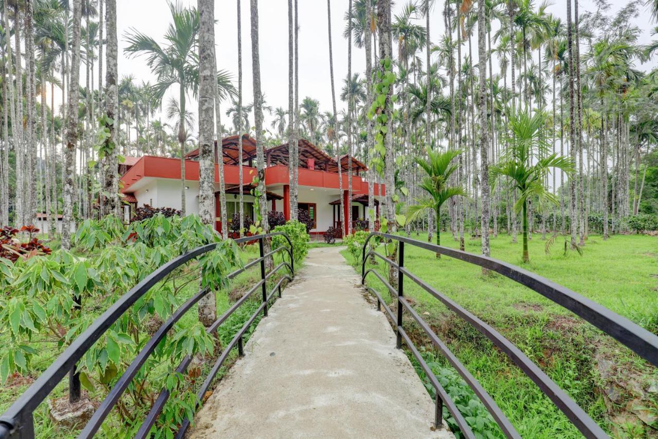 Ezzenza Areca Resort Madikeri Exteriör bild