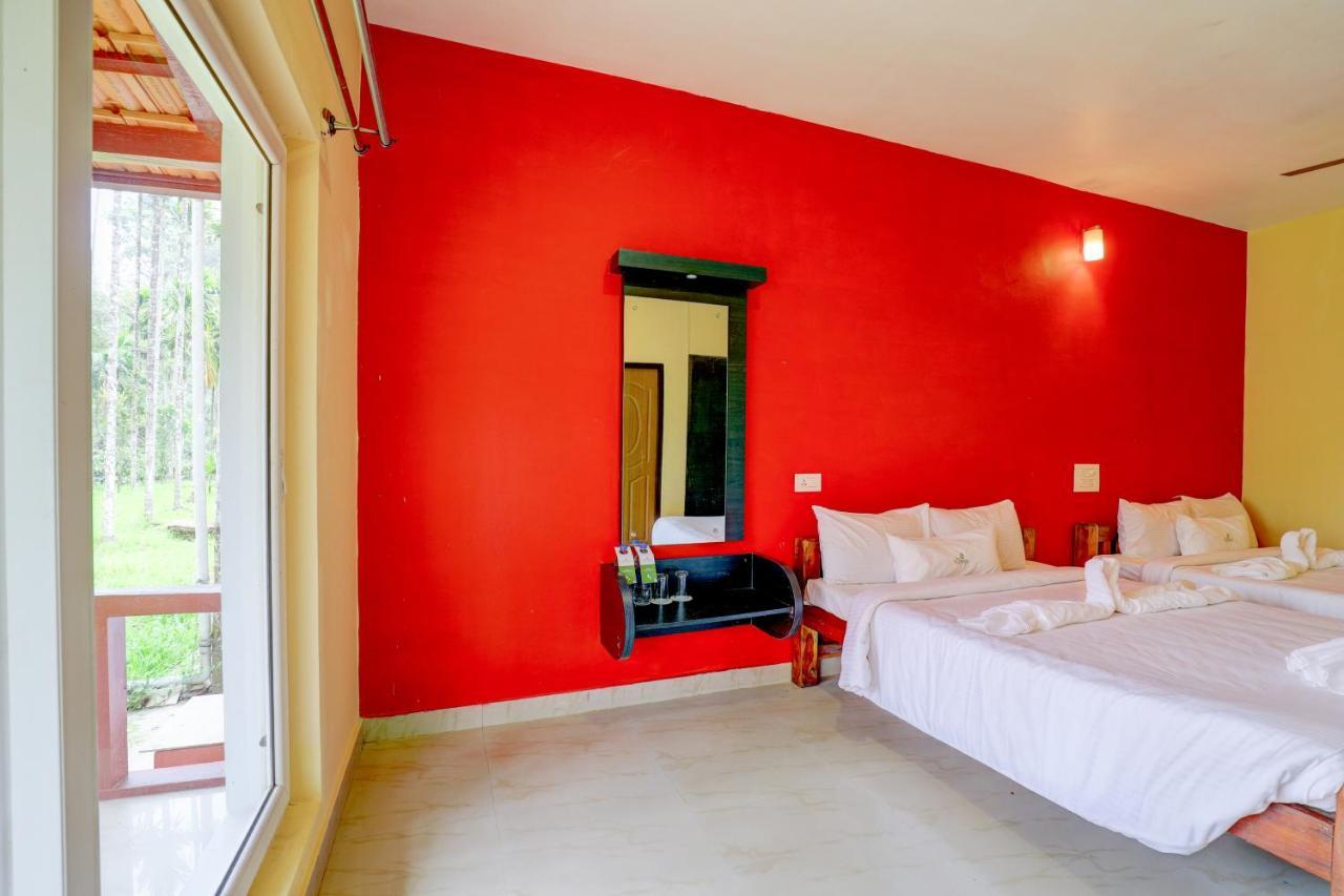 Ezzenza Areca Resort Madikeri Exteriör bild
